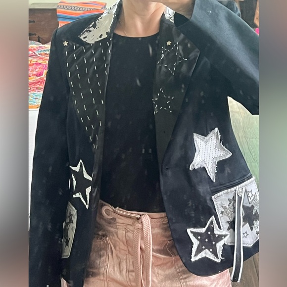 Black blazer with star in denim and fabric - Picture 9 of 10